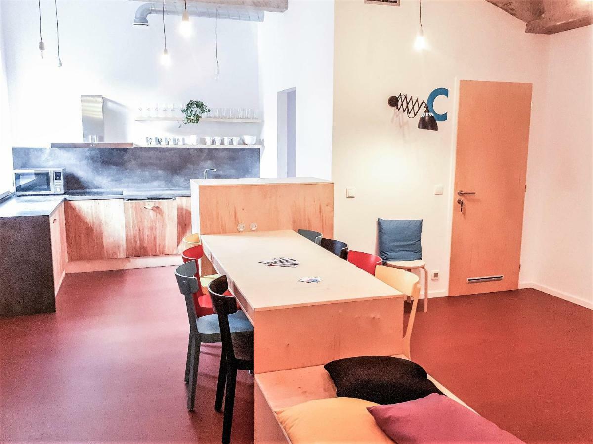 Cmyk Usti Nad Labem Hostel ภายนอก รูปภาพ